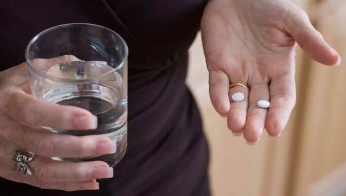 Recepción de pastillas para a toraxosteocondrose